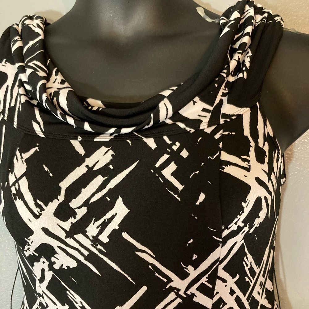 Candies b&w lace bottom dress - Picture 3 of 6
